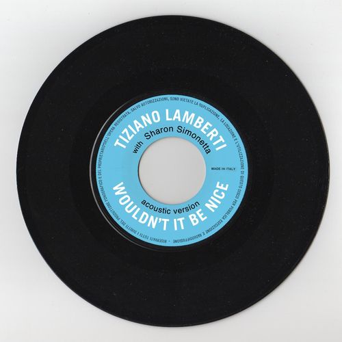 Tiziano Lamberti (Feat. Sharon Simonetta) – Wouldn’t it be nice (Acoustic Version)